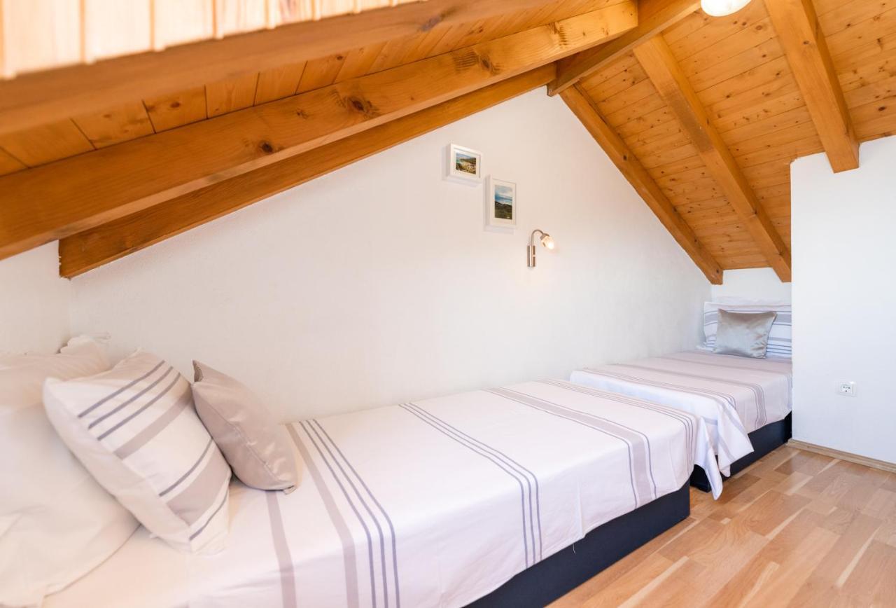 Marina Holiday Home Постіра Екстер'єр фото