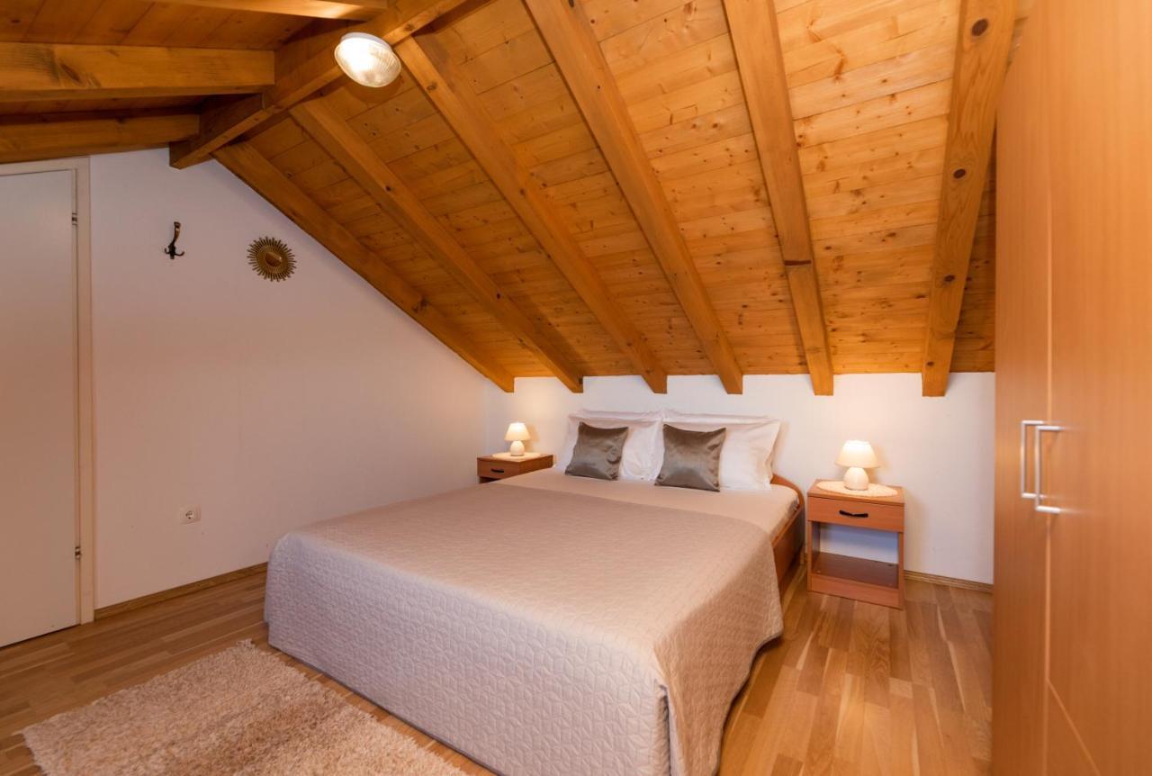 Marina Holiday Home Постіра Екстер'єр фото
